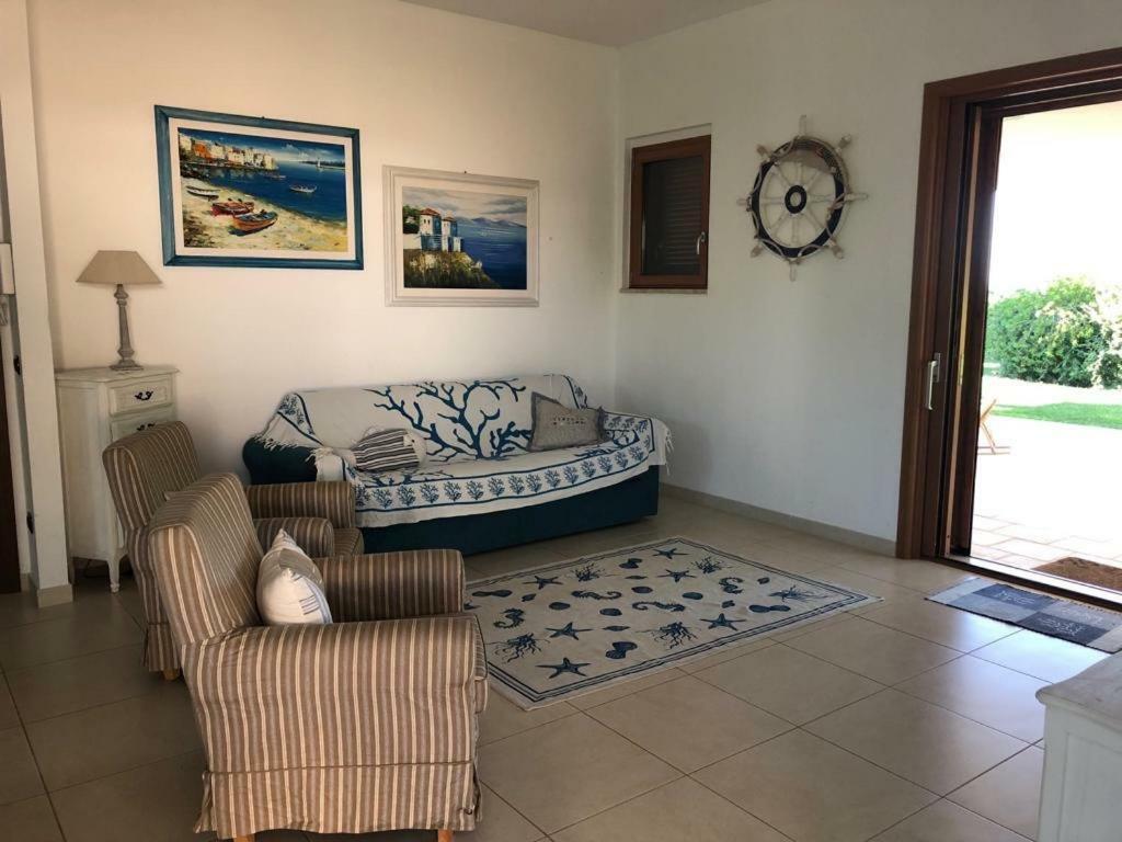 Nel Blu Dipinto Di Blu Villa โปลีญาโนอามาเร ภายนอก รูปภาพ